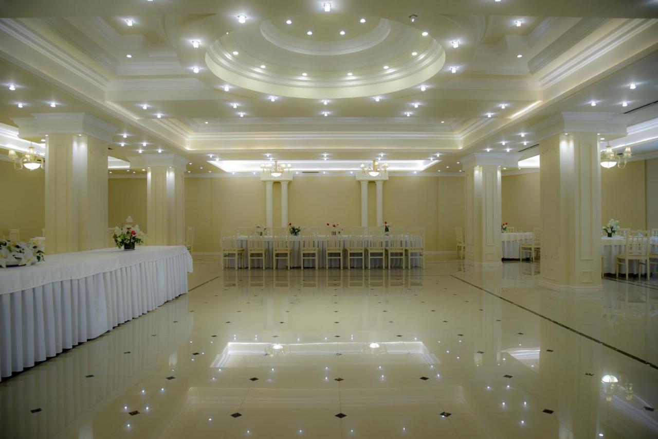 Imperial Hotel Ih Elbasan Eksteriør billede