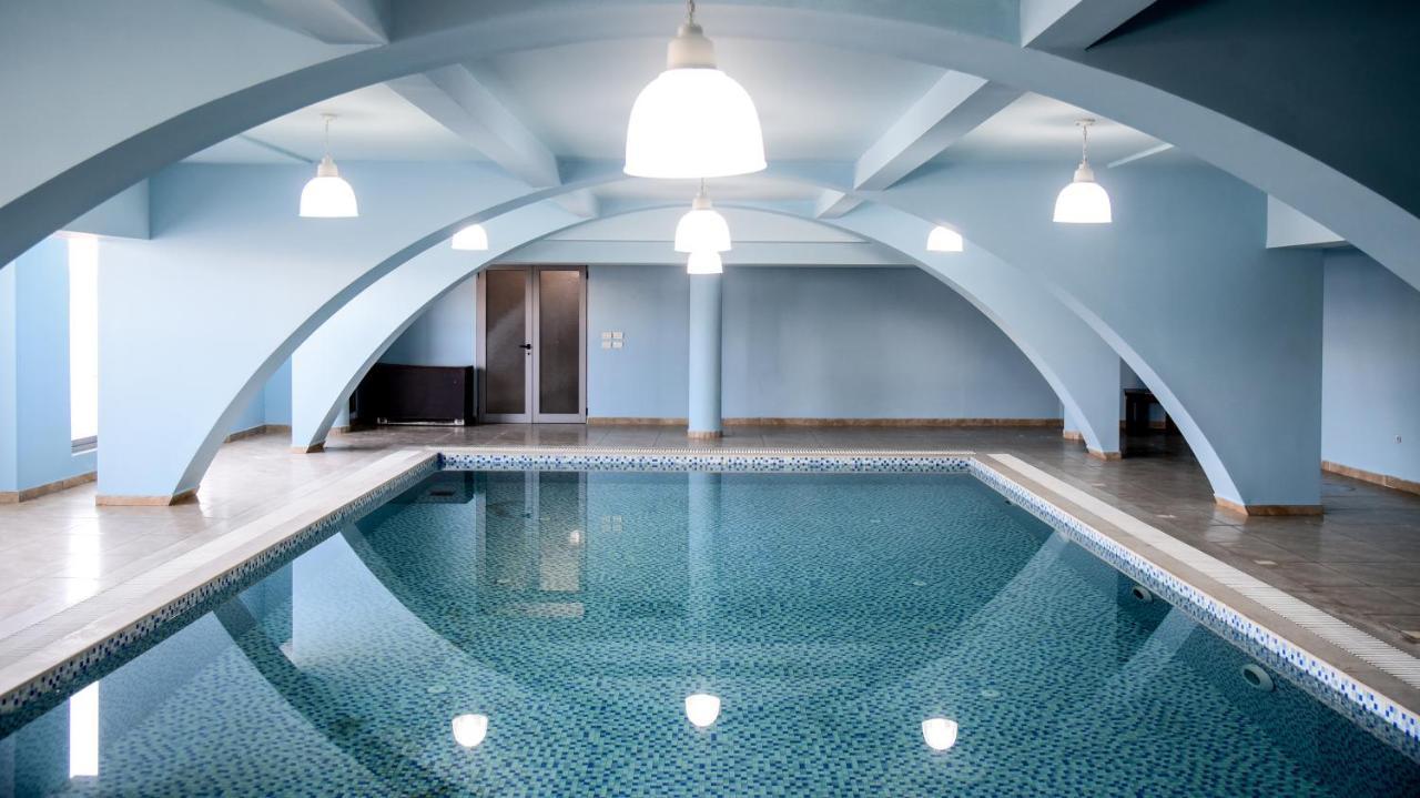 Imperial Hotel Ih Elbasan Eksteriør billede