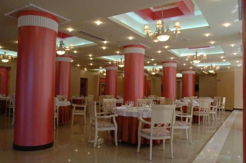 Imperial Hotel Ih Elbasan Eksteriør billede